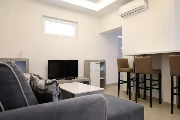 Apartments R&M ティヴァト エクステリア 写真