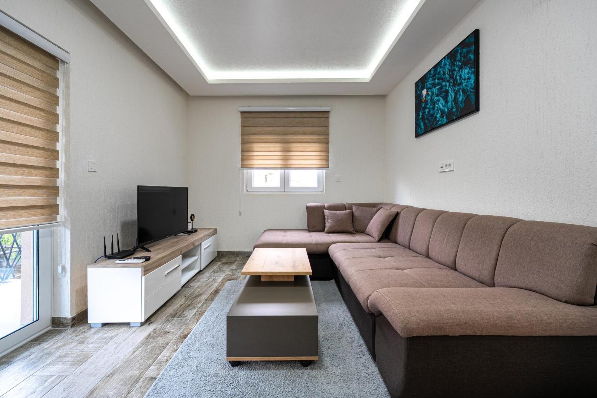 Apartments R&M ティヴァト 部屋 写真